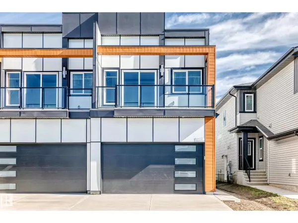 Edmonton, AB T5Y4H8,15415 20 ST NW NW