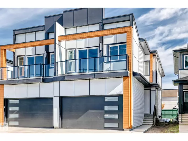 15415 20 ST NW NW, Edmonton, AB T5Y4H8