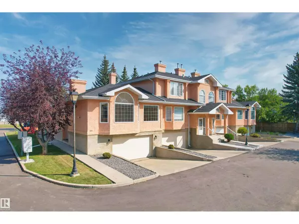 Edmonton, AB T6J6Z1,#101 11115 9 AV NW