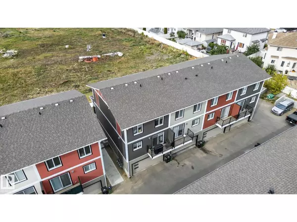 Edmonton, AB T5Z3N7,#16 9250 156 AV NW