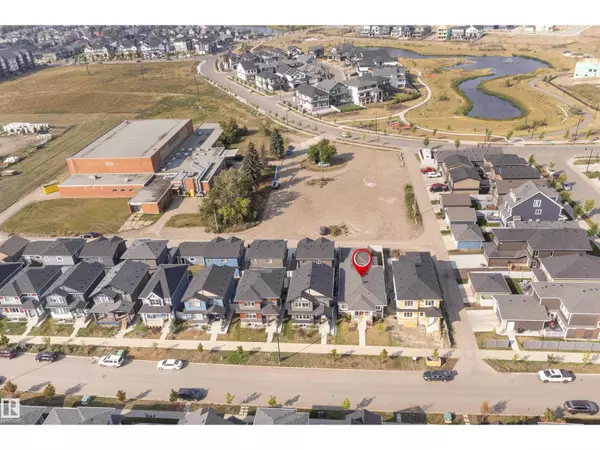 Edmonton, AB T5E6X6,6214 HAMPTON GRAY AV NW