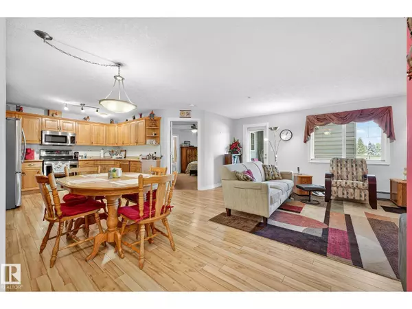 Fort Saskatchewan, AB T8L1N5,#202 9995 93 AV