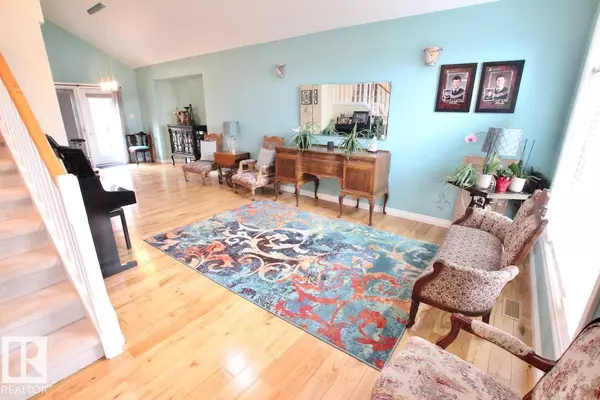 Athabasca Town, AB T9S1K7,4717 52 ST