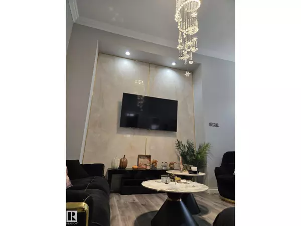 Edmonton, AB T5Y0N2,15116 32 ST NW