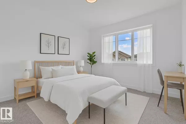 9905 107 AV, Morinville, AB T8R2P1