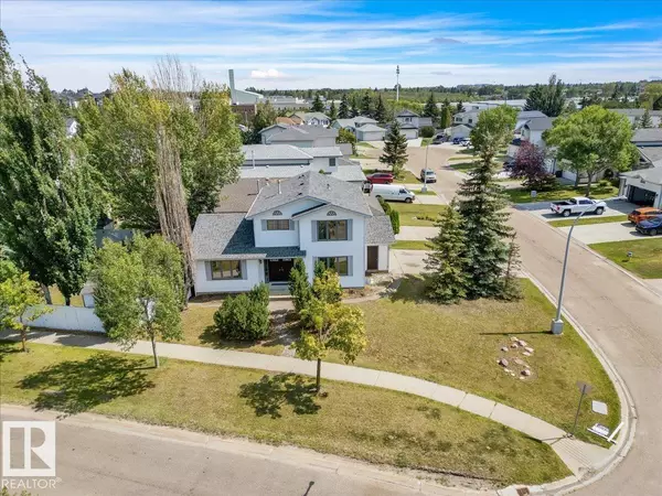 12836 144 AV NW, Edmonton, AB T6V1C7