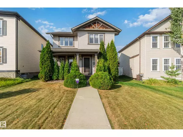 2056 TOWNE CENTRE BV NW, Edmonton, AB T6R3M7