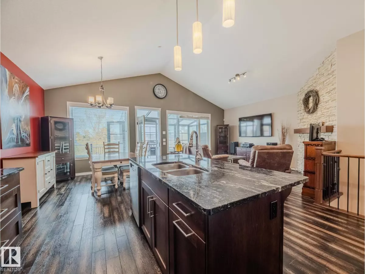 Leduc, AB T9E0M3,172 MCDOWELL WD