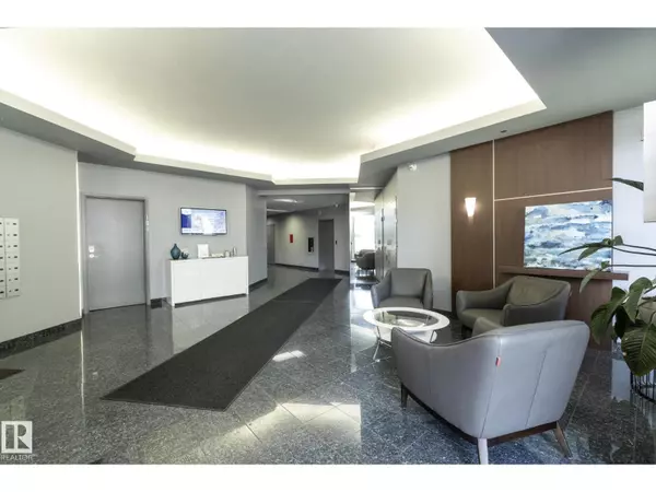 Edmonton, AB T5K2S6,#205 10130 114 ST NW