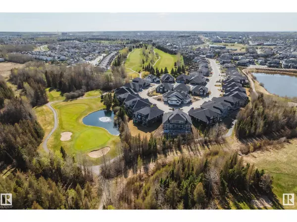 Edmonton, AB T5T7C7,#21 20425 93 AV NW