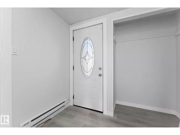Rural Parkland County, AB T7X3R2,809 53222 rge rd 272