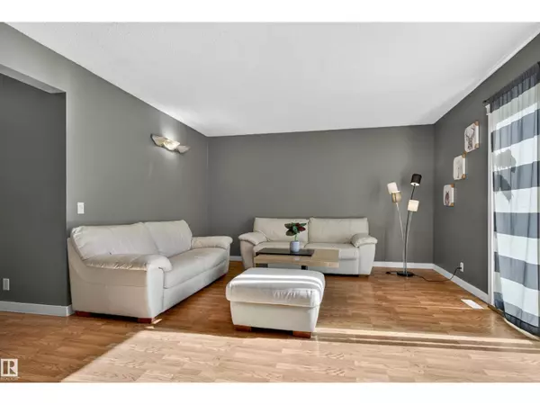 Edmonton, AB T5X4H8,14017 121 ST NW