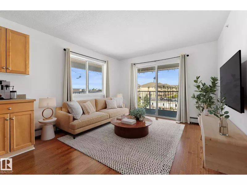 #420 12550 140 AV NW, Edmonton, AB T5X6J4