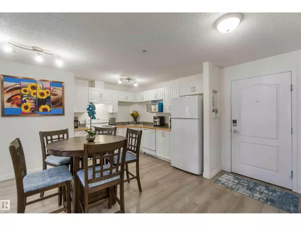 Edmonton, AB T6M0A4,#324 5350 199 ST NW