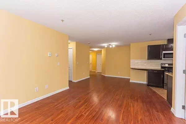 Sherwood Park, AB T8H0N9,#105 271 CHARLOTTE WY