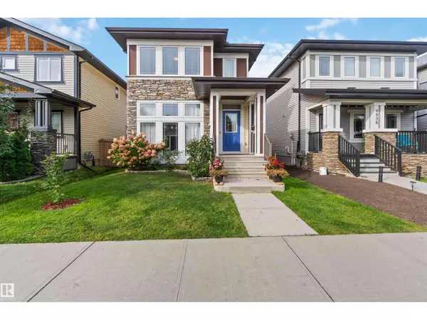9932 221 ST NW, Edmonton, AB T5T4M7