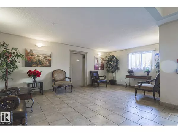 Edmonton, AB T5T6S7,#120 7511 171 ST NW NW