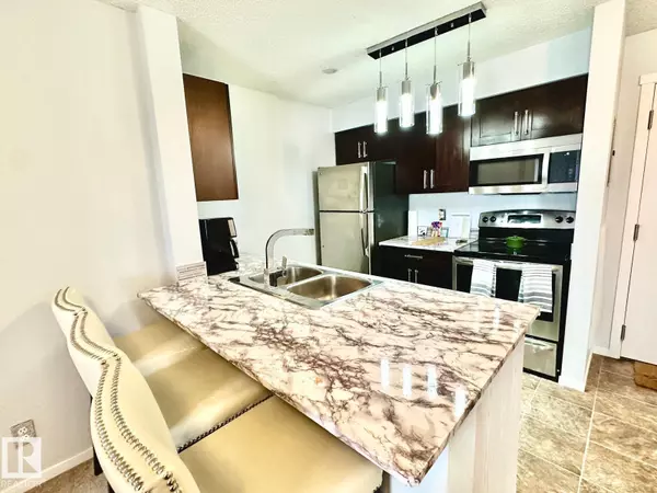 Edmonton, AB T6W3L5,#219 5370 CHAPPELLE RD SW