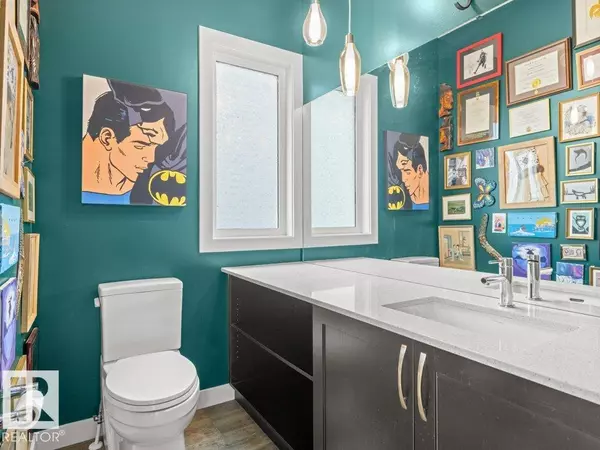 Edmonton, AB T6E1M3,9817 77 ave NW