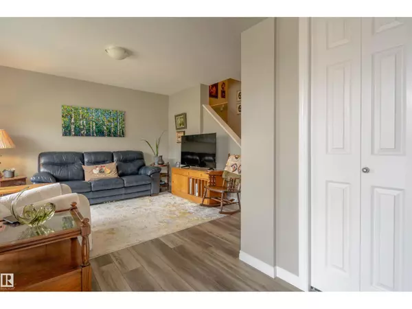 Beaumont, AB T4X2X1,4437 38 ST