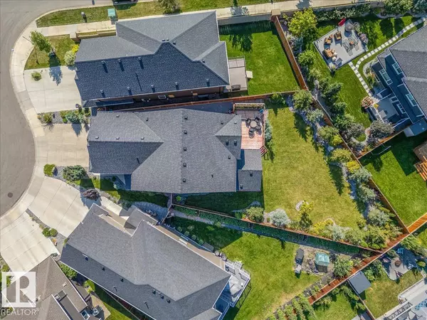 Edmonton, AB T6W3W9,3557 KESWICK BV SW