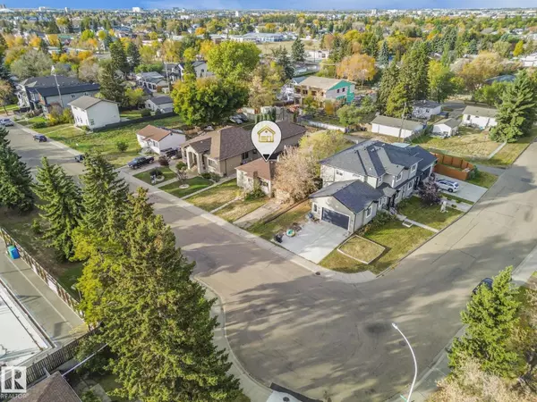 Edmonton, AB T5P2Y6,10522 158 ST NW