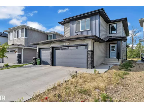 348 33 AV NW, Edmonton, AB T6T2S8