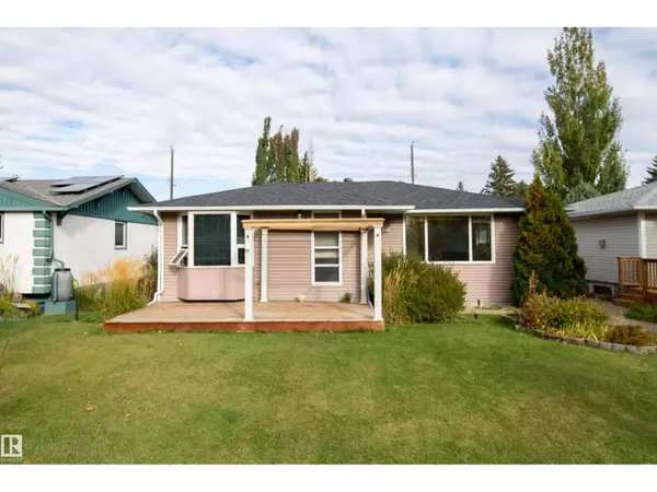 7135 87 ST NW, Edmonton, AB T6C3G1