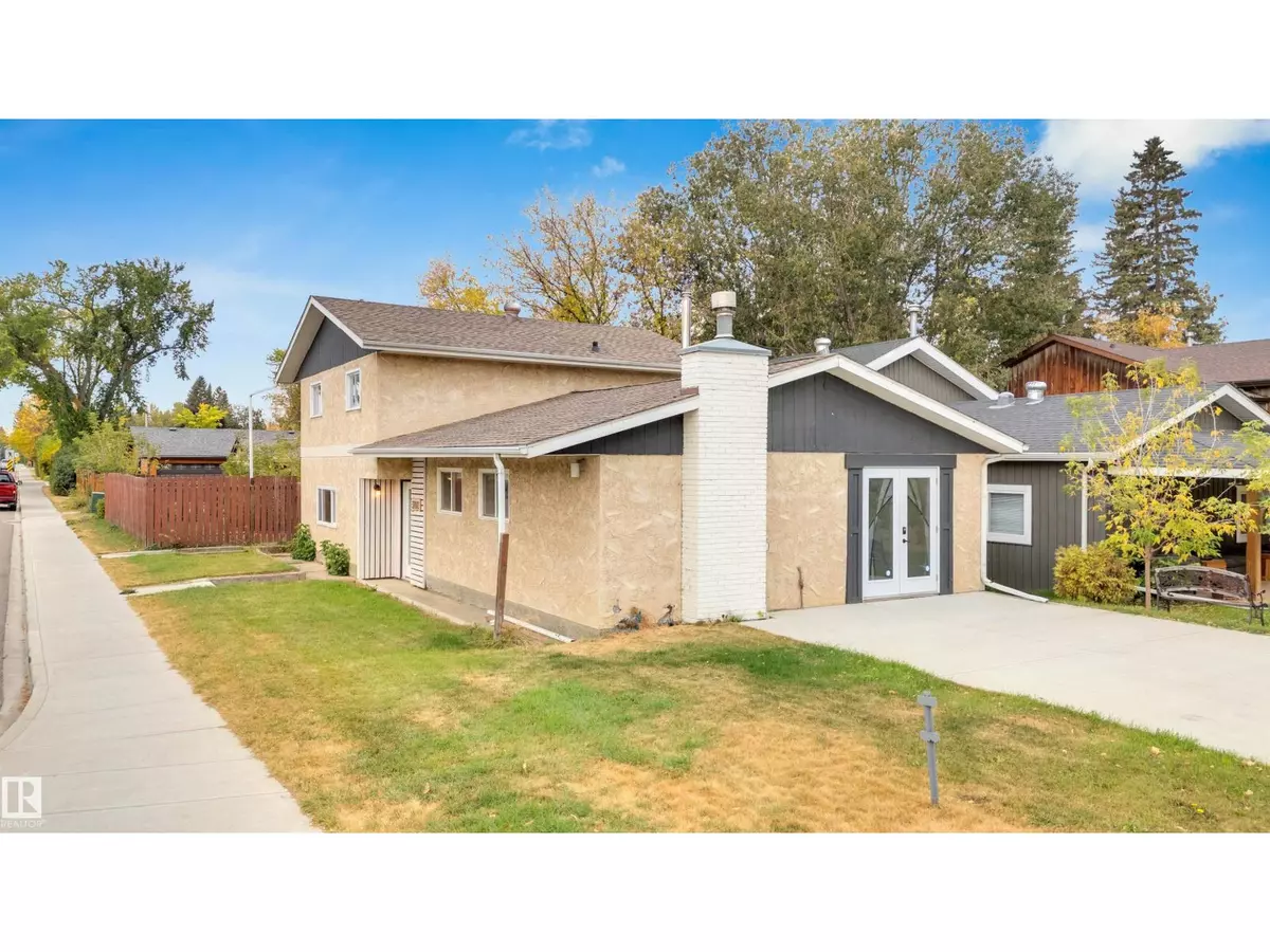 Sylvan Lake, AB T4S1B2,3602 50 Ave