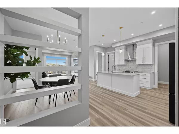 Edmonton, AB T6R0X1,#619 7463 MAY CM NW