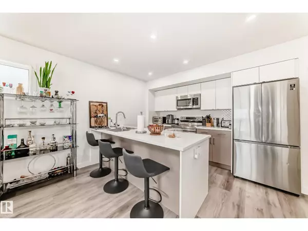 Edmonton, AB T5G1P1,#1 11326 95A ST NW