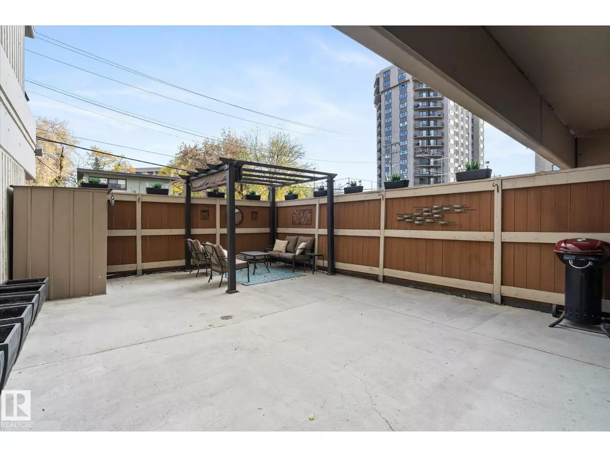 Edmonton, AB T5K2L4,#104 10175 114 ST NW