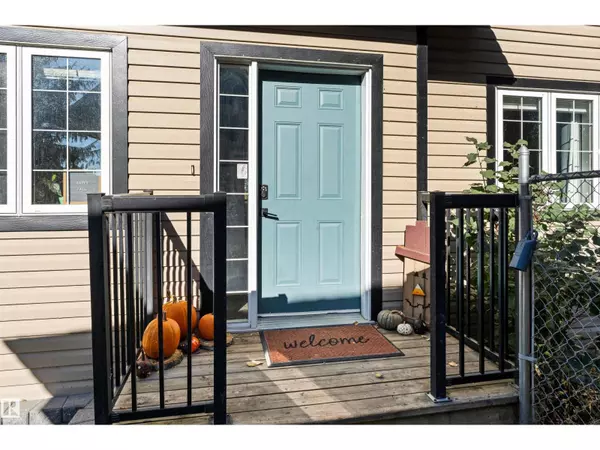 Rural Parkland County, AB T7Z2T5,634 Lakeside PT