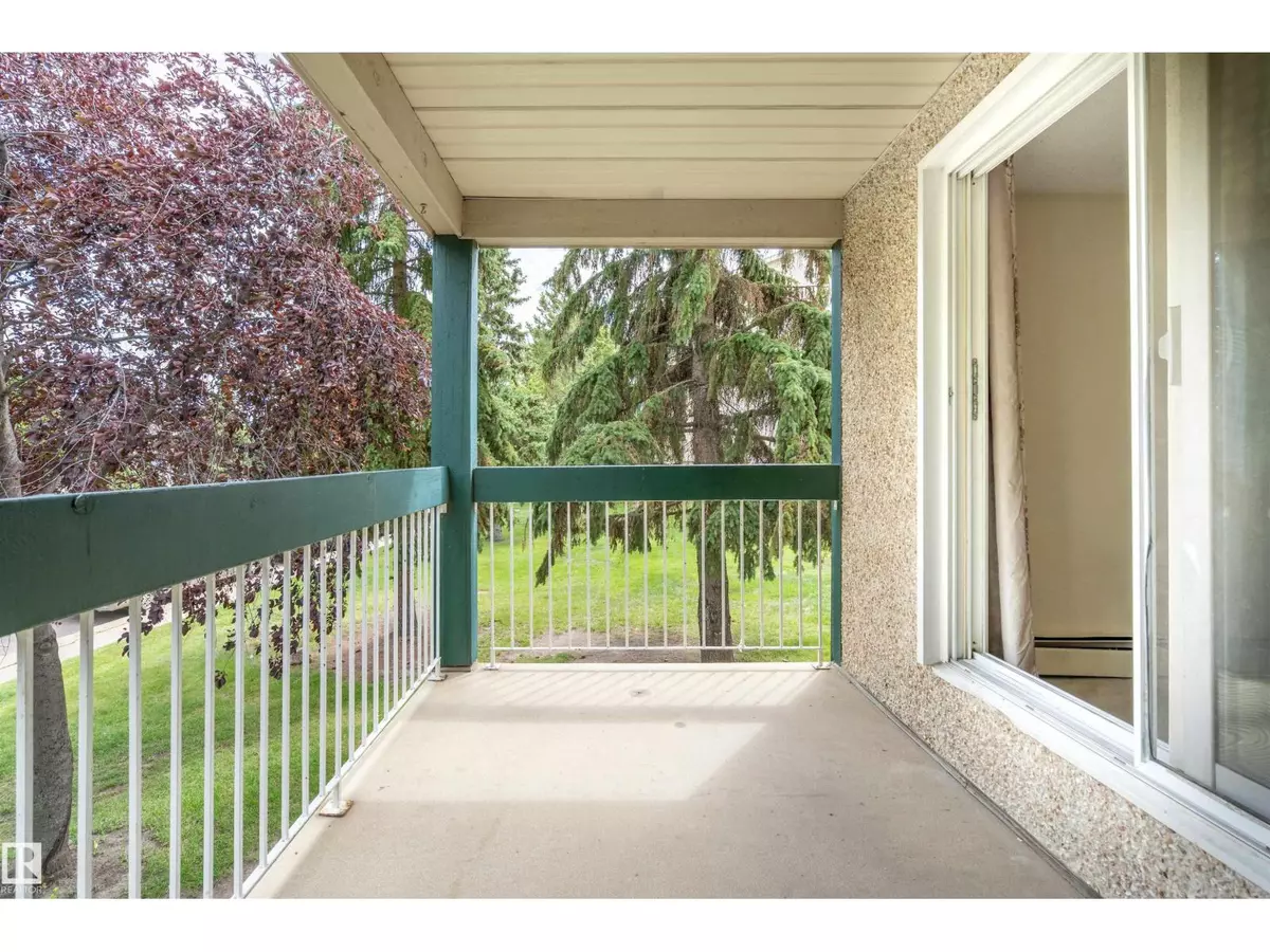 Edmonton, AB T6L5P2,#203 1628 48 ST NW