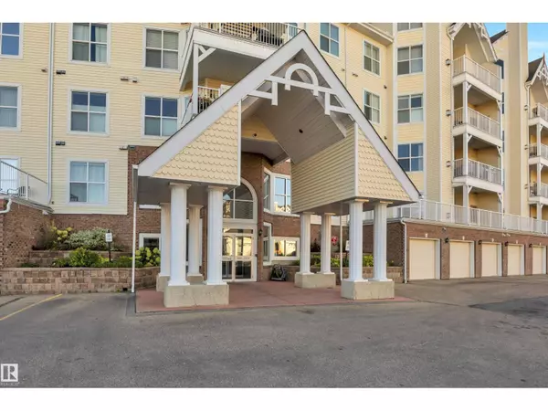 Edmonton, AB T5K2W5,#305 10221 111 ST NW