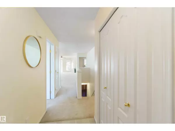 Edmonton, AB T5Y2Y6,#1 14428 Miller BV NW