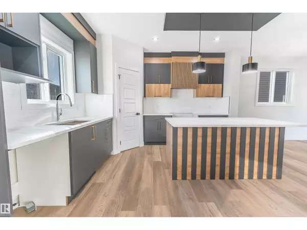 Spruce Grove, AB T7X2W6,72 Patriot Way