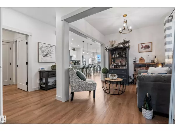 Sherwood Park, AB T8H2Y3,57 SAVOY CR