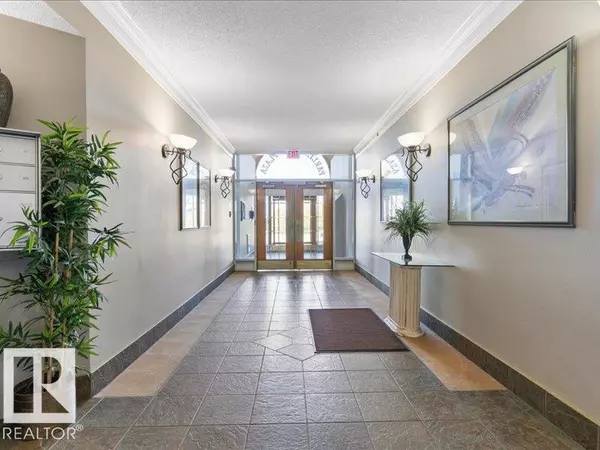 Edmonton, AB T5K0Z7,#204 9640 105 ST NW