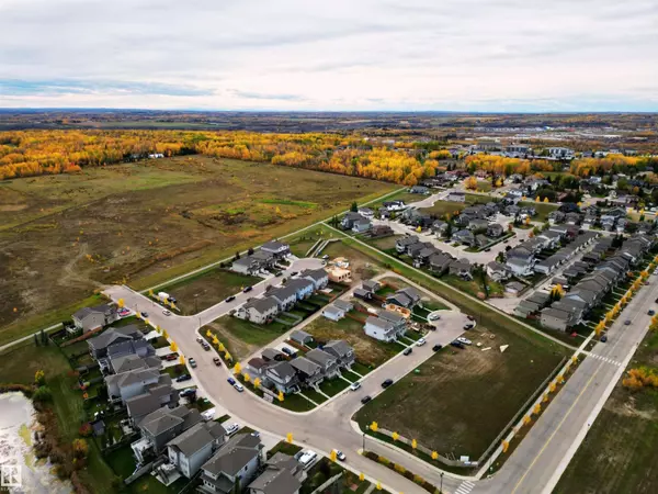 Drayton Valley, AB T7A0B4,4010 & 4012 42 AV