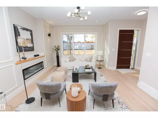 Edmonton, AB T5R0P5,9127 143 ST NW