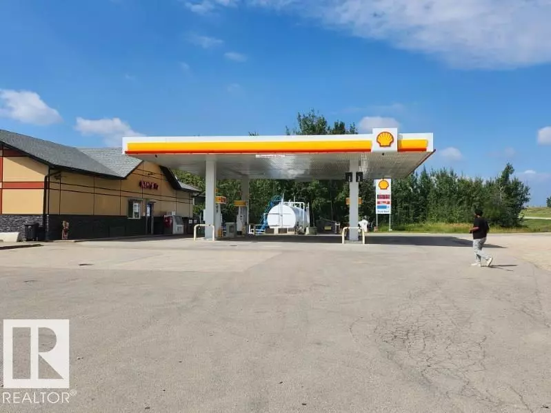 Rural Parkland County, AB T0E0N0,3201 HGHWAY 16