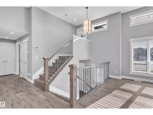 Cold Lake, AB T9M0G4,1406 18 AV