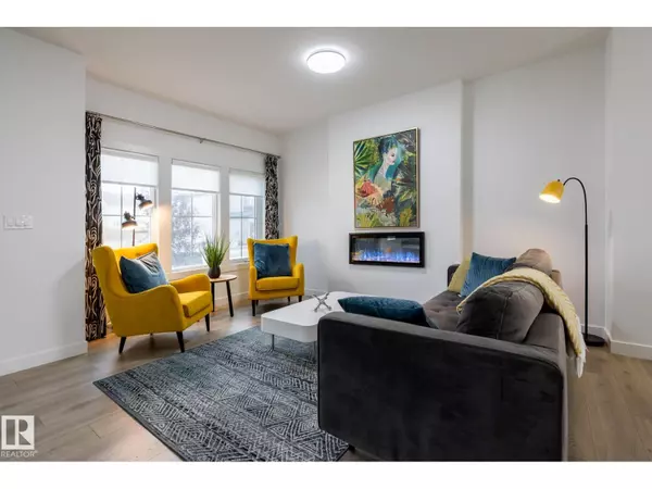 Edmonton, AB T8L1V1,308 29 ST SW