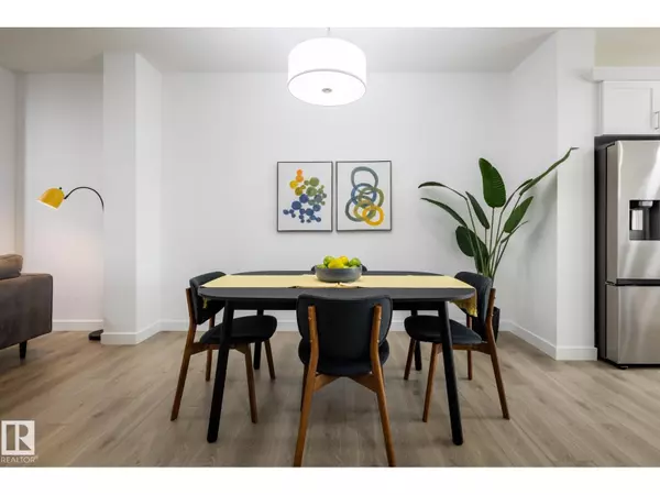 Edmonton, AB T8L1V1,308 29 ST SW