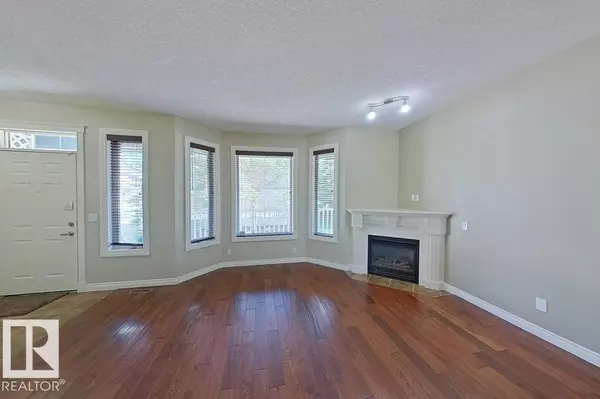 Edmonton, AB T6W1N9,#10 903 Rutherford RD SW SW