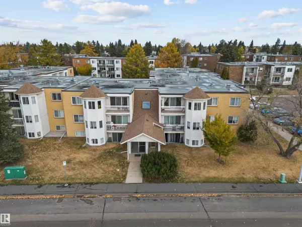 Edmonton, AB T6J0R5,#207 11430 40 AV NW