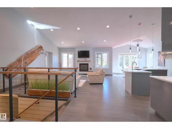 Rural Parkland County, AB T7X3N4,#86 53305 RGE ROAD 273