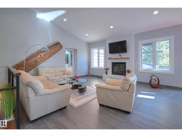 Rural Parkland County, AB T7X3N4,#86 53305 RGE ROAD 273