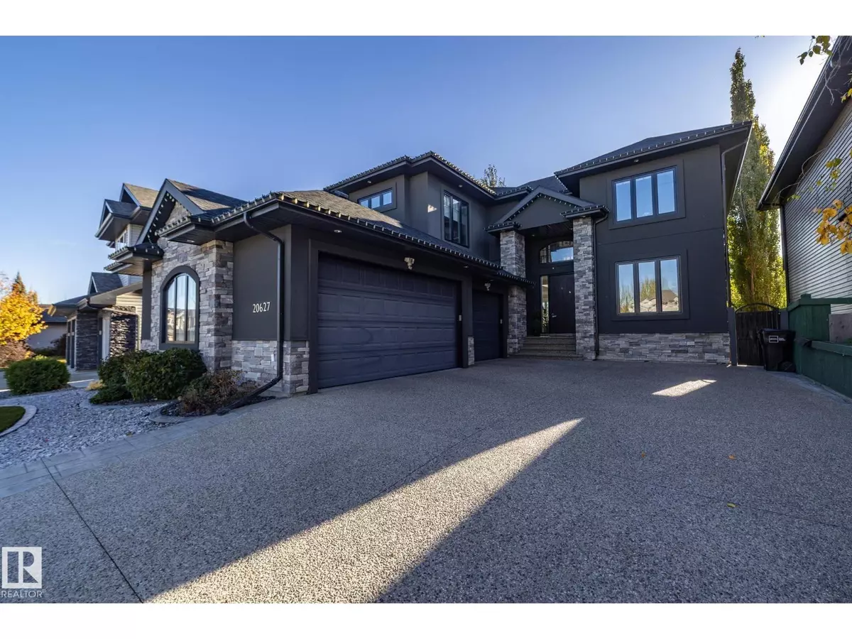 Edmonton, AB T5T4B2,20627 93 AV NW